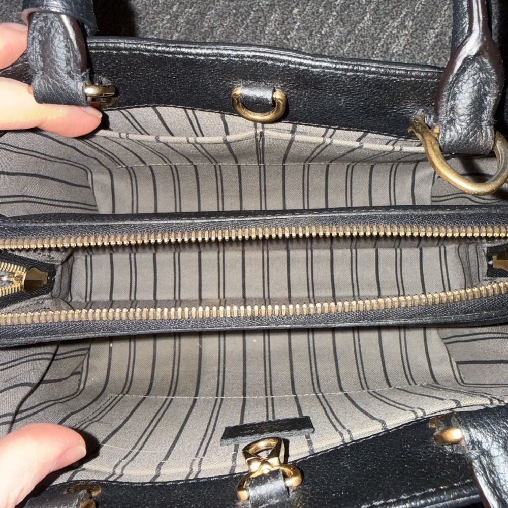 Louis Vuitton Empriente Montaigne BB - Picture 5 of 11